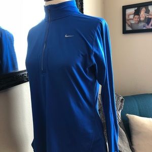 Nike, royal blue, zip-up, pullover.